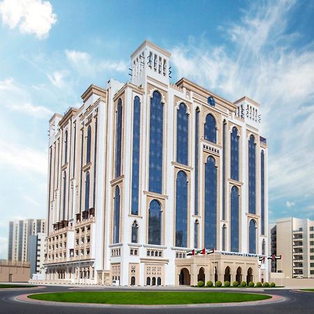 דובאי Al Jaddaf Rotana Suite Hotel מראה חיצוני תמונה The Ritz-Carlton, DIFC